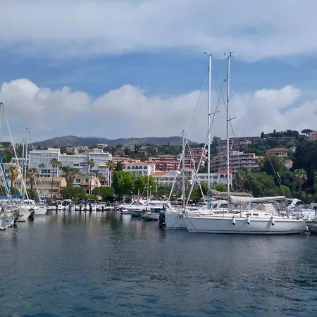 Le Lavandou, 2 Pièces, 4 Personnes - Fr-1-251-205 * Le Lavandou
